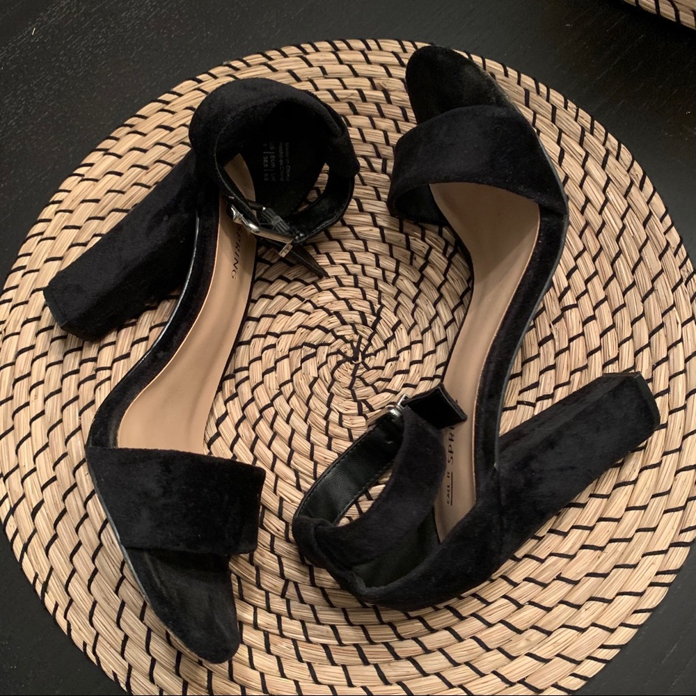 Women’s Black Suede Fashion Ankle-Wrap Heel
